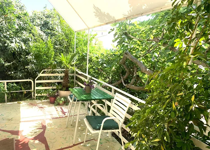 Apartments Garden House