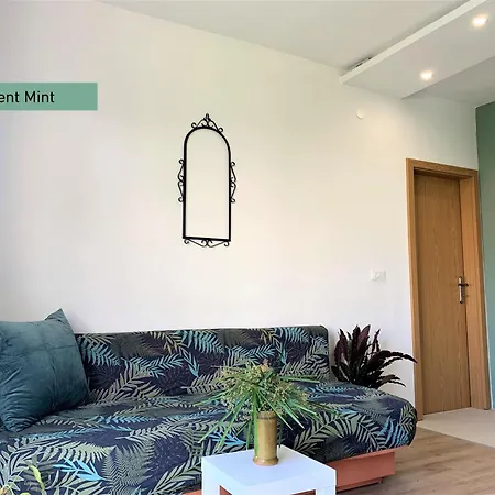 Apartments Garden House Podgora Exterior photo